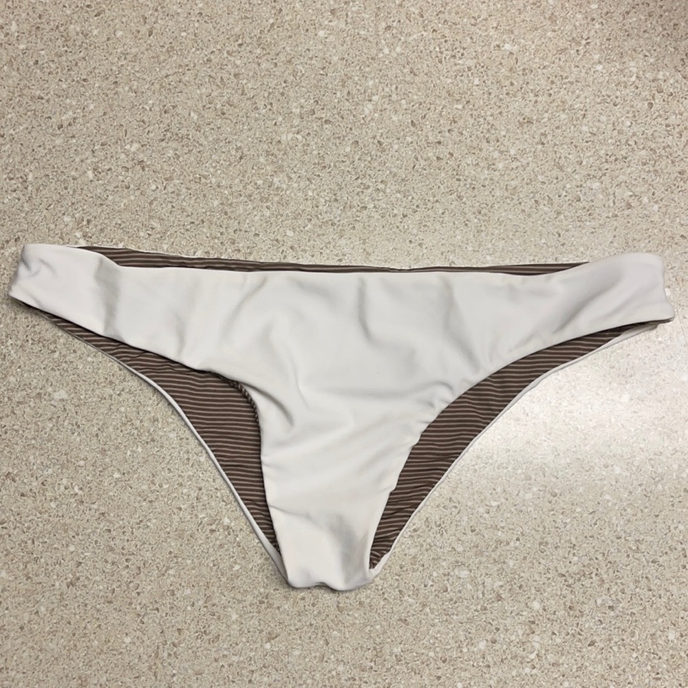 Acacia Makai Bottom Ivory M
